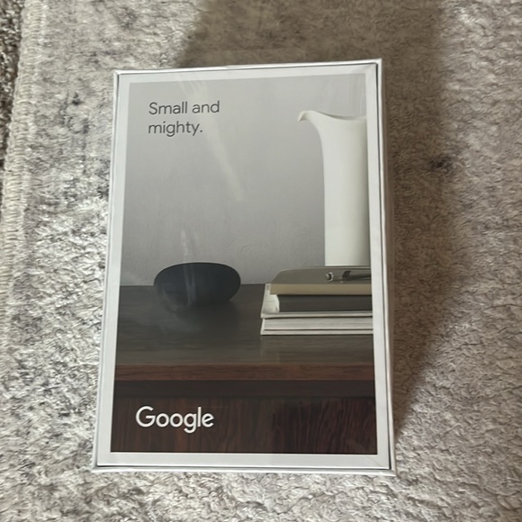 Nest Mini (2nd Generation) with Google Assistant - Charcoal - Picture 2 of 4